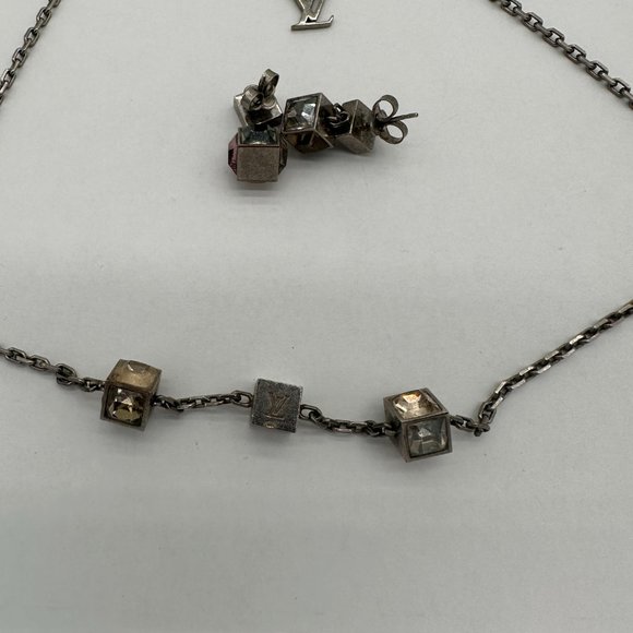 Louis Vuitton Pre-Loved Dice Jewelry Necklace and Earrings with LV Pouch - Picture 7 of 11